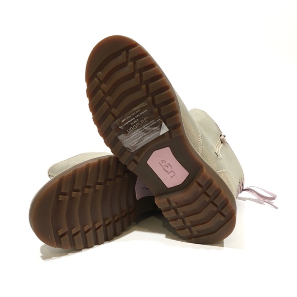 UGG CORENE METALLIC SATIN LACE BOOT -SOFT GOLD SUEDE -YOUTH US 5 -NEW - Picture 6 of 8